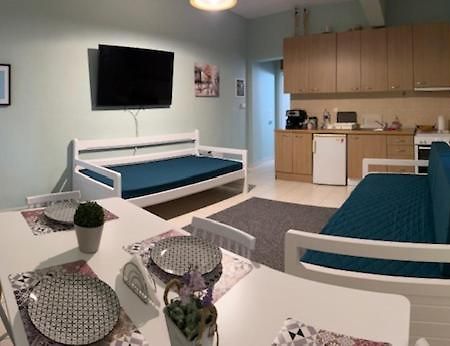 Anna'S House Apartment Sindos ภายนอก รูปภาพ